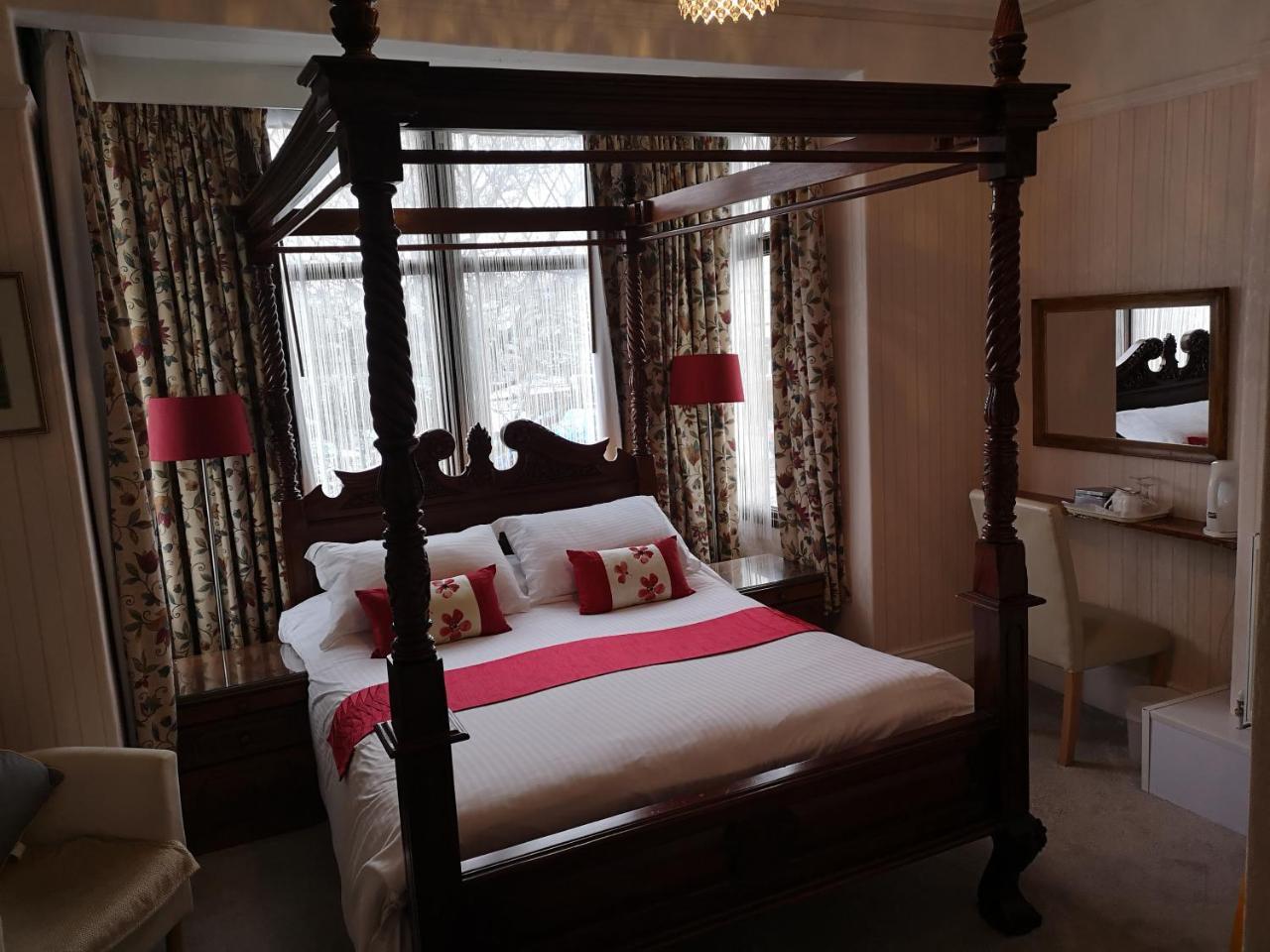 East Mount House Hotel Barrow-in-Furness Екстериор снимка